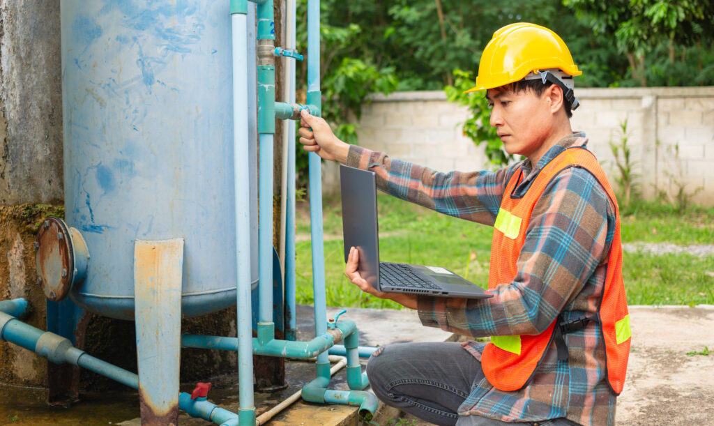 water tank cleaning services