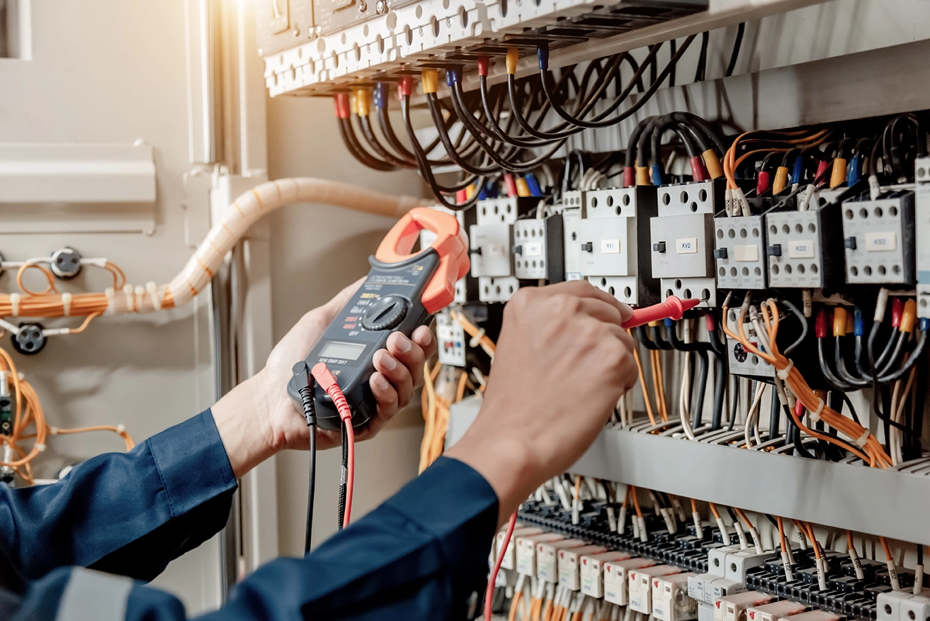 24 x 7 Electrical Maintenance & Service